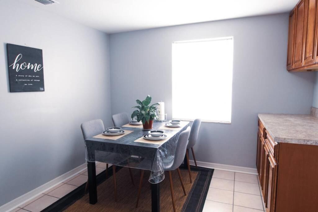 Spacious Family-Sized Home In Central Location Jacksonville Zewnętrze zdjęcie