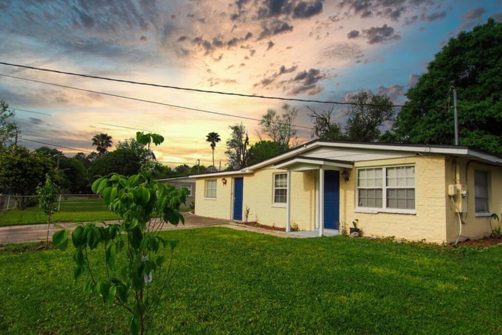 Spacious Family-Sized Home In Central Location Jacksonville Zewnętrze zdjęcie